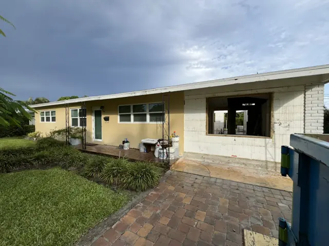 Construction progress at W Ilex Drive — Palm Beach County, FL